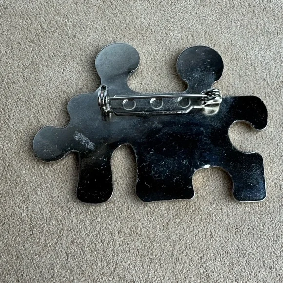 VINTAGE PIN BROOCH PUZZLE PIECES - Picture 4 of 5